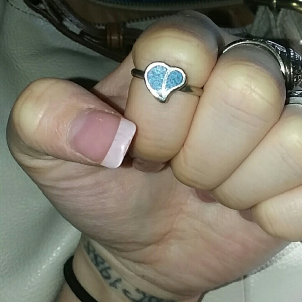 Ring - Picture 2 of 4